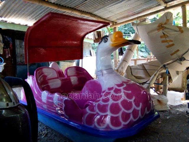 Jual Murah Pabrik Produsen Sepeda Air Fiberglass Manokwari Selatan